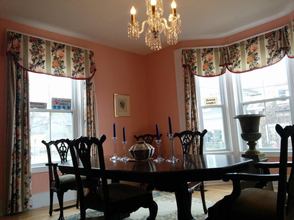 Fairmont House Bed & Breakfast Mahone Bay Exterior foto
